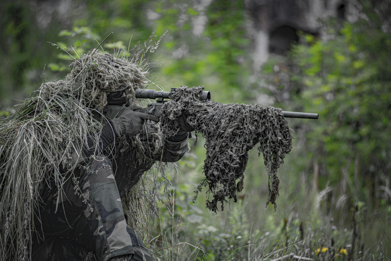 Milsim jelenet a terepen